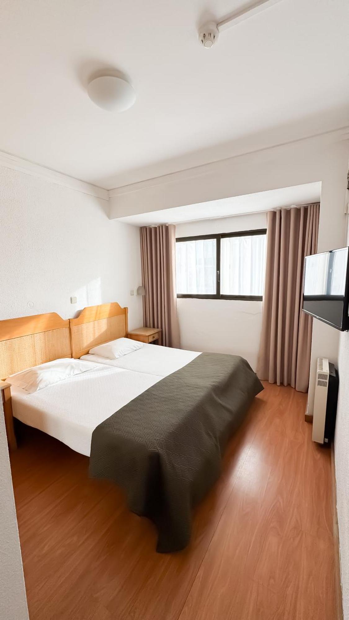 Hotel Mar Azul Ешпиньо Екстериор снимка